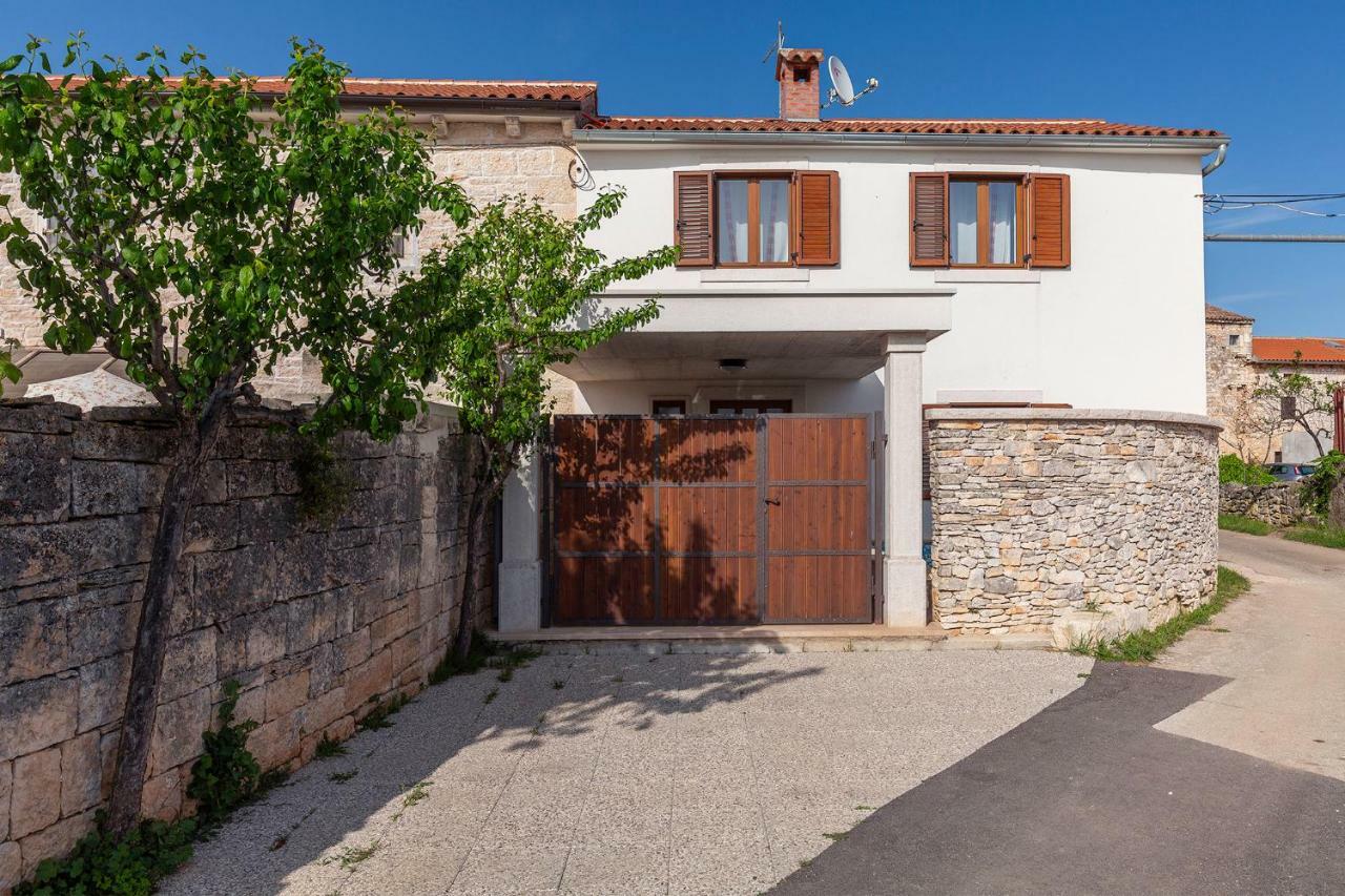 Holiday home Kuca Maja